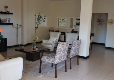 VENTA 4 AMB LATERAL CON VISTA AL JARDION - MUCHO SOL- 