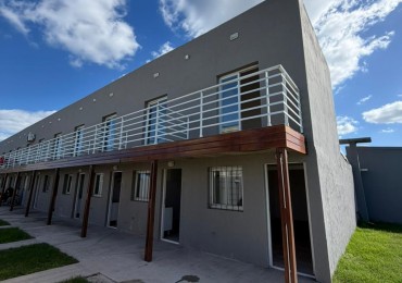 VENTA DUPLEX EN SANTA CLARA FRENTE AL MAR- 2 AMBIENTES